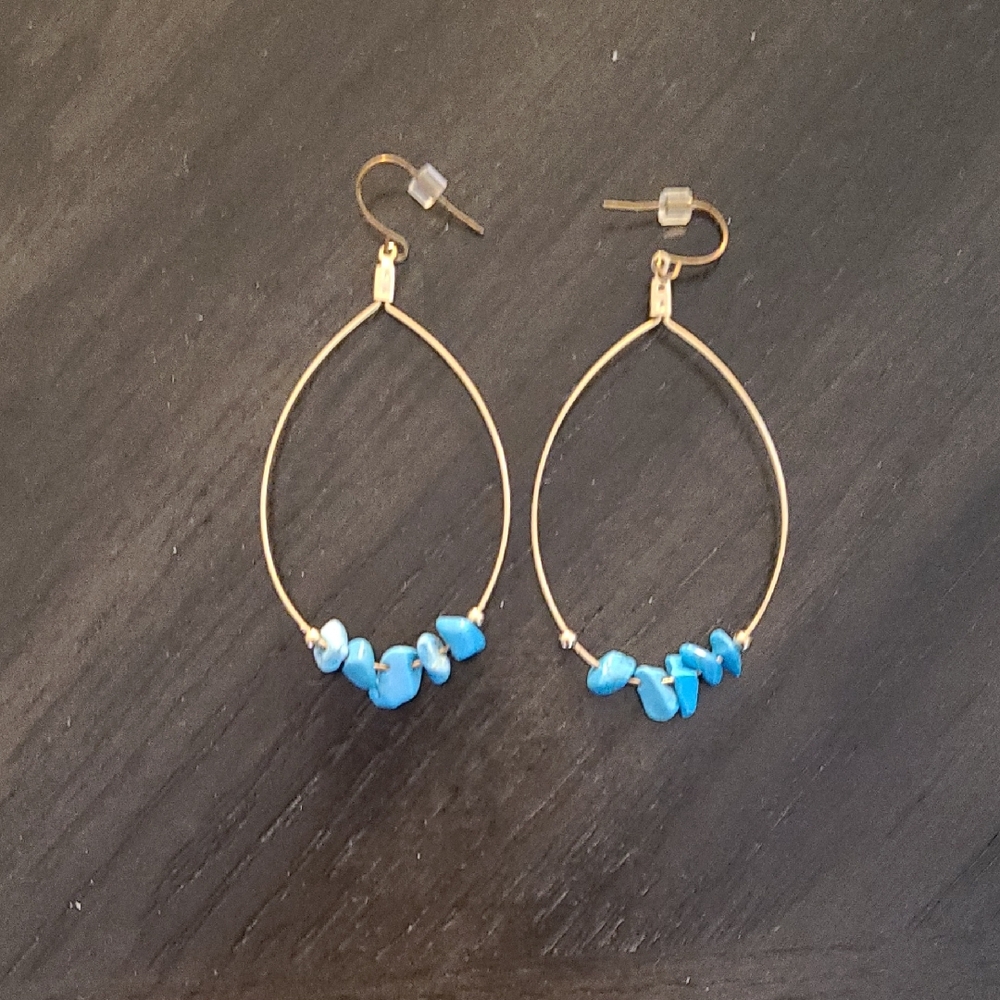 Elegant Gold and Blue Teardrop Earrings